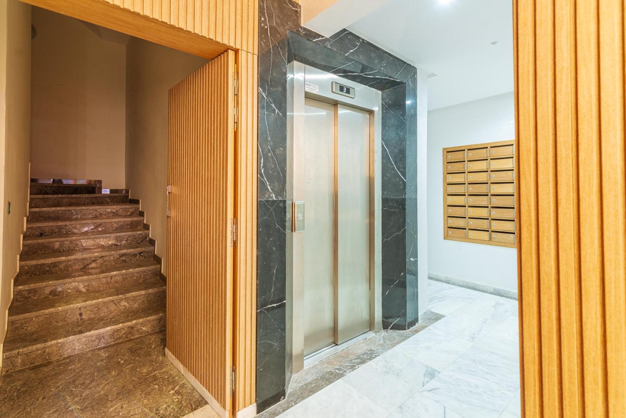 Magnifique Appartement Unique Et Central! Marrakesh Eksteriør billede